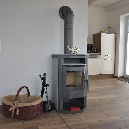 Cozy Holiday Home In Gross Schwansee With Sauna Buitenkant foto
