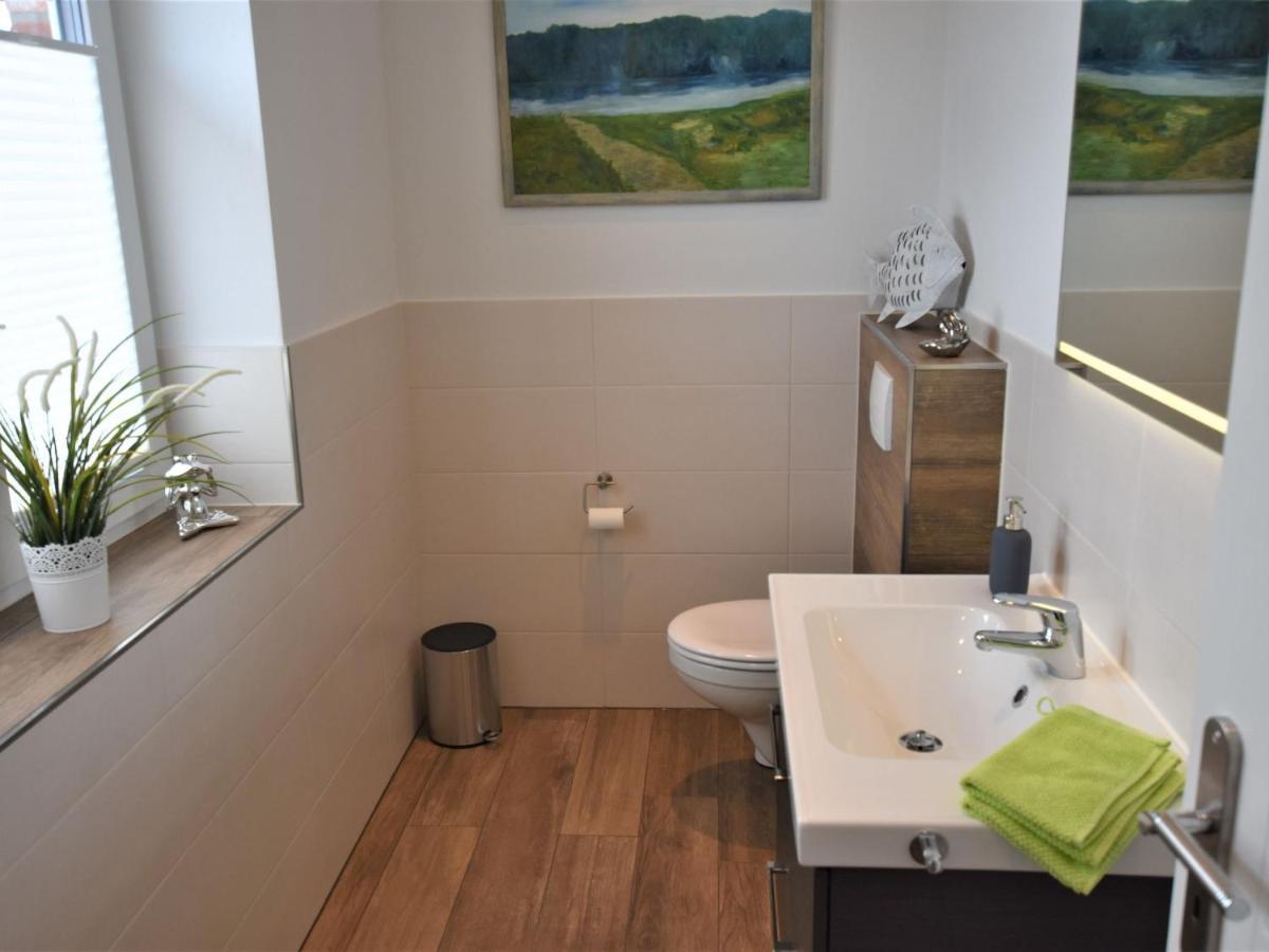 Cozy Holiday Home In Gross Schwansee With Sauna Buitenkant foto