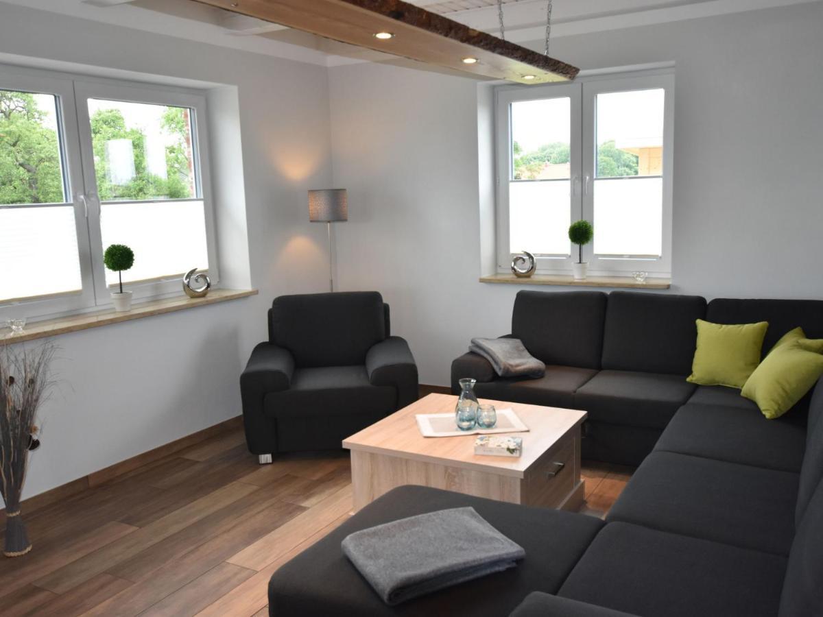Cozy Holiday Home In Gross Schwansee With Sauna Buitenkant foto
